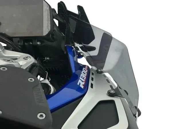 WRS WRS windgeleider voor op de tank van de R1300GS Adventure Windgeleider WRS windgeleider voor op de tank van de R1300GS Adventure